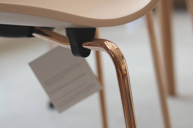 セフ゛ンチェア1