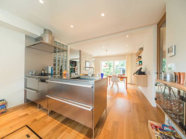 ヘ゜ニンシュラキッチン2